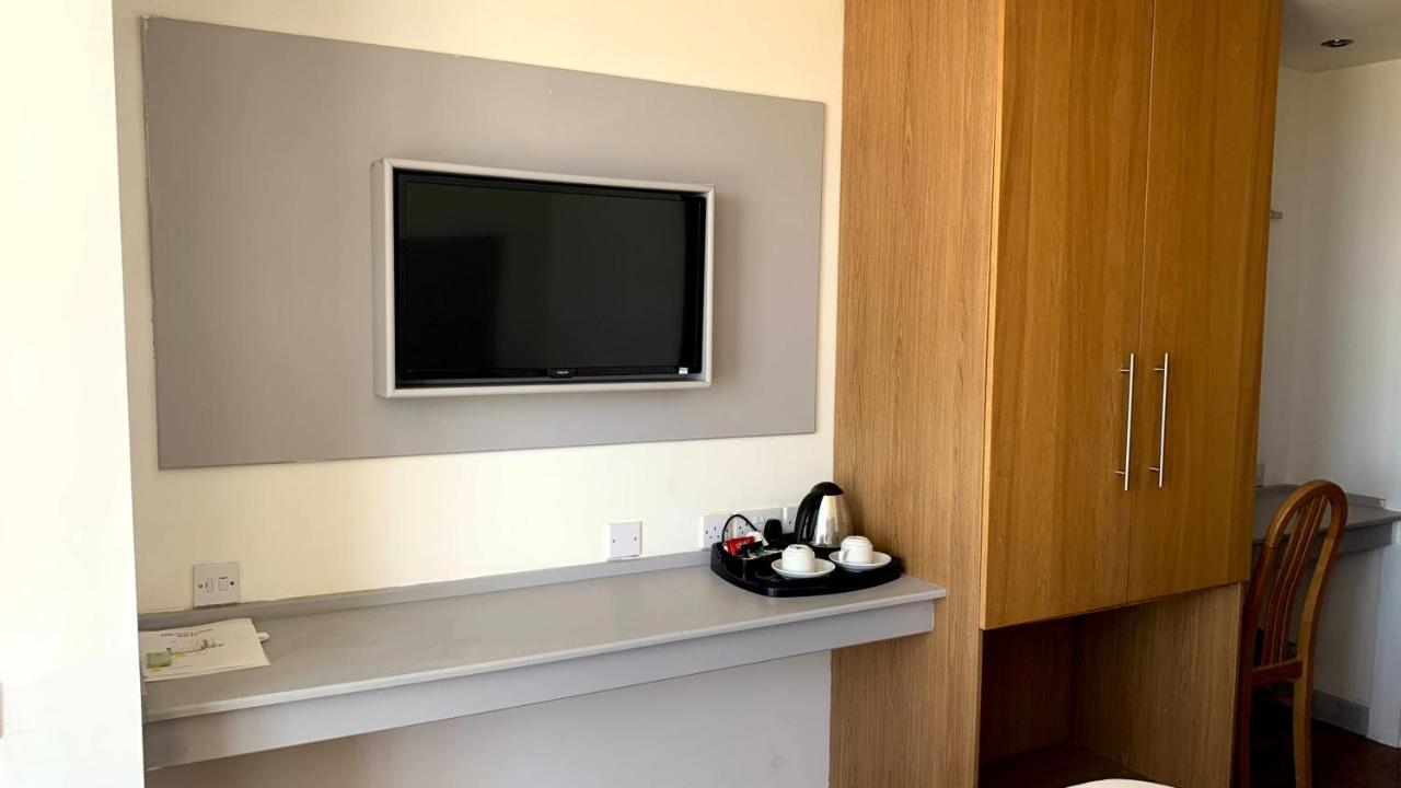 Skye Oceans Hotel Blackpool Eksteriør billede